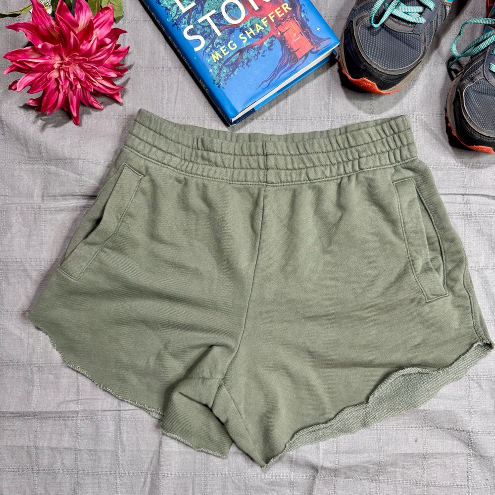 Aerie Olive Green Soft Shorts Women Small Casual Lounge Elastic Waist